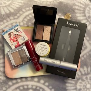 Set of all New Ipsy Products